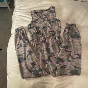 Gianni Bini Girls Camouflage Pattern Romper